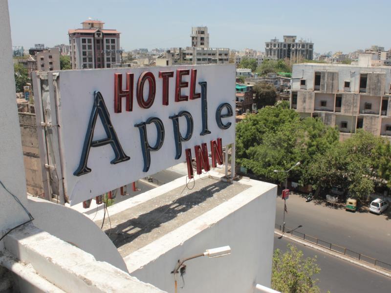 Hotel Apple Inn Ahmedabad Exterior foto